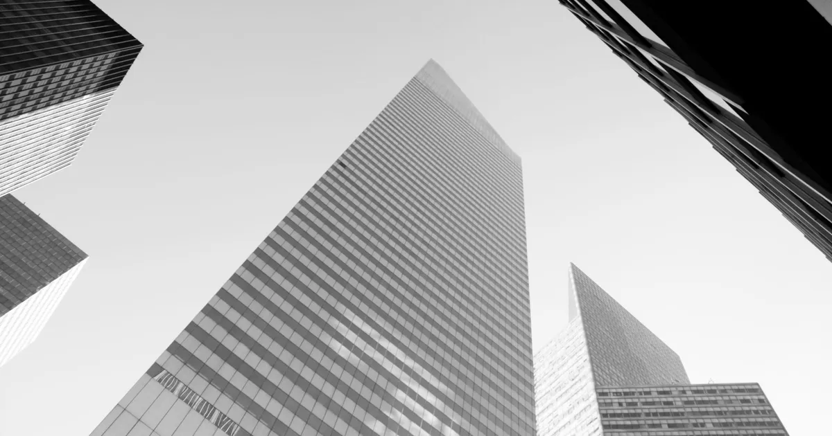 Ações de Mídia nos EUA e Nubank no Brasil Agitam Mercado