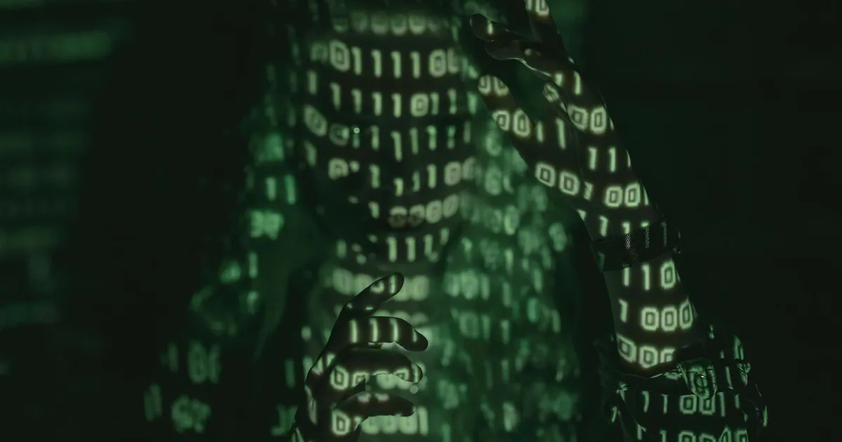 IA e código binário: AGU aperta Google contra deepfakes e nudes falsos.