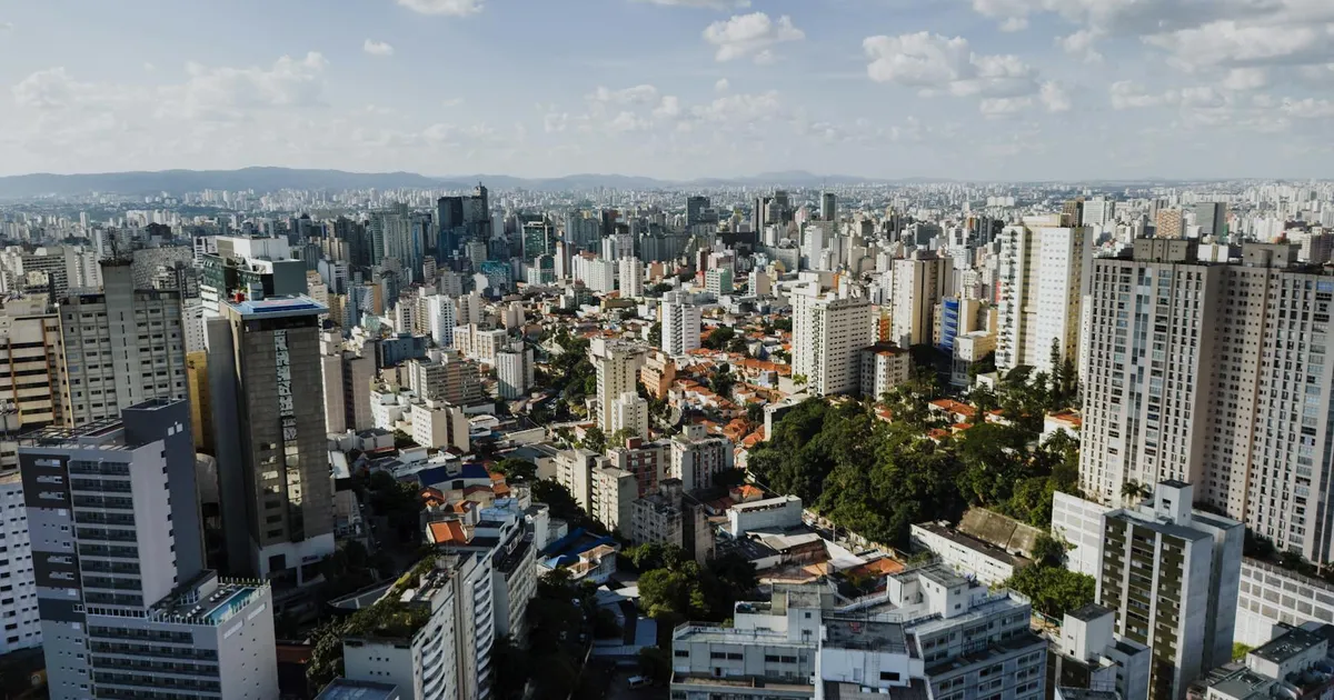 Brasil: Porto seguro ou joia barata para investidores?