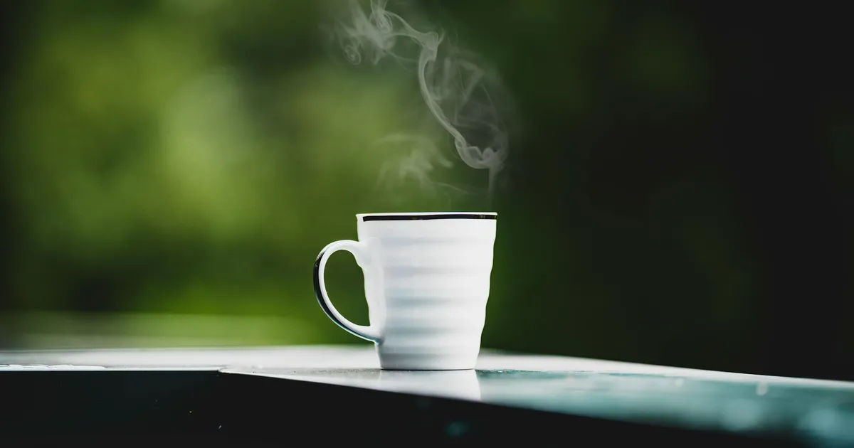 Café, petróleo e geopolítica: o nó que aperta o bolso