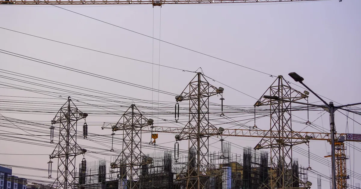 Cemig e Azzas: Construção e energia em Mumbai. Ações em foco na B3? #Cemig #Azzas