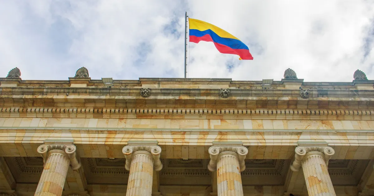 Congresso da Colômbia em Bogotá, símbolo da economia regional afetada pelo rompimento diplomático na América Latina.