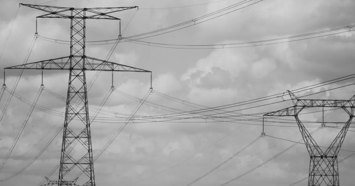 Conta de Luz: Decisão sobre Energia é Adiada