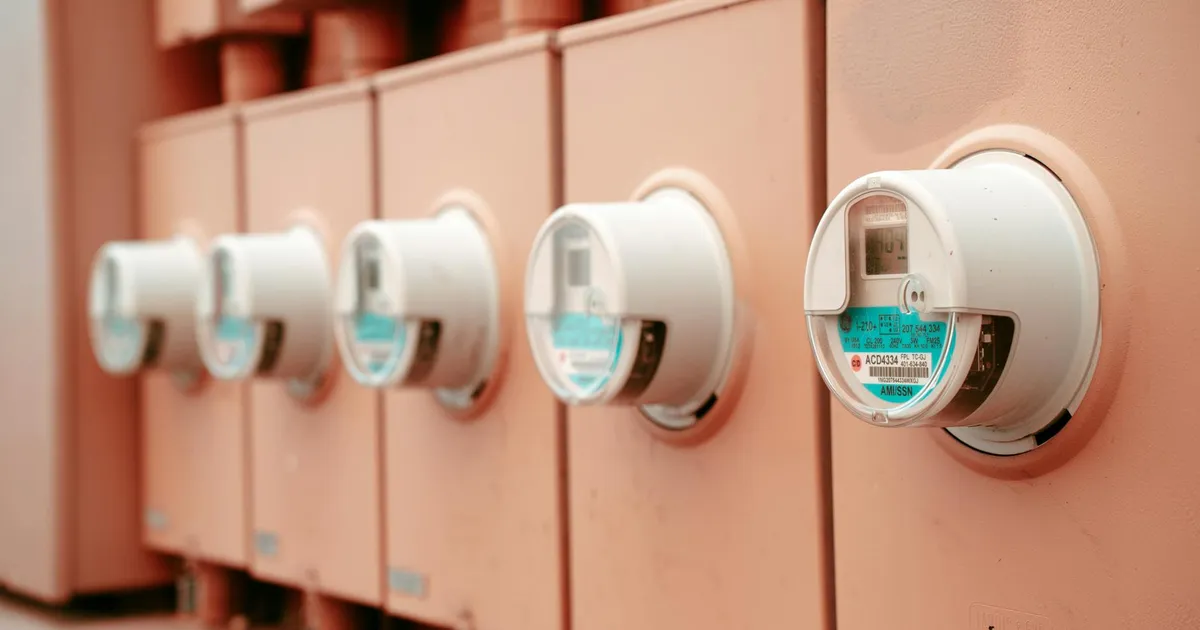 Medidores de energia: Governo busca soluções para conta de luz e inflação.