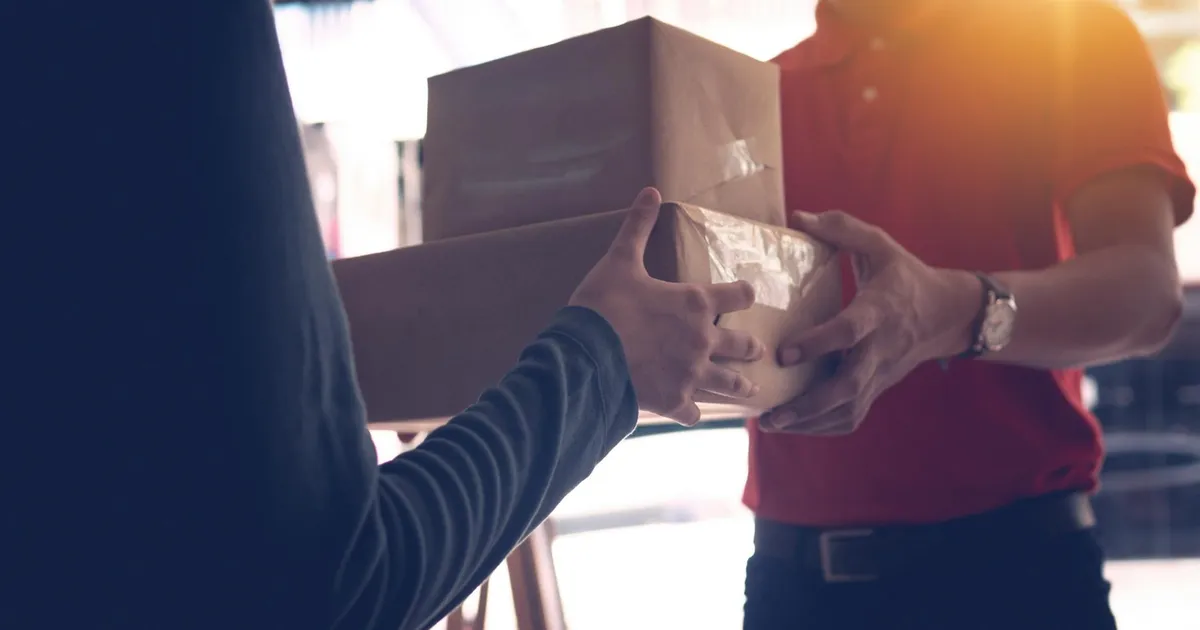 Correios no vermelho: o que a crise significa para você?