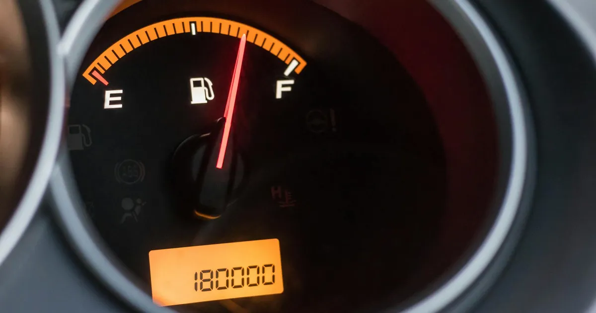 Crise do Petróleo: R$ 30 Bilhões em Medidas e Novo Crédito para Motoristas