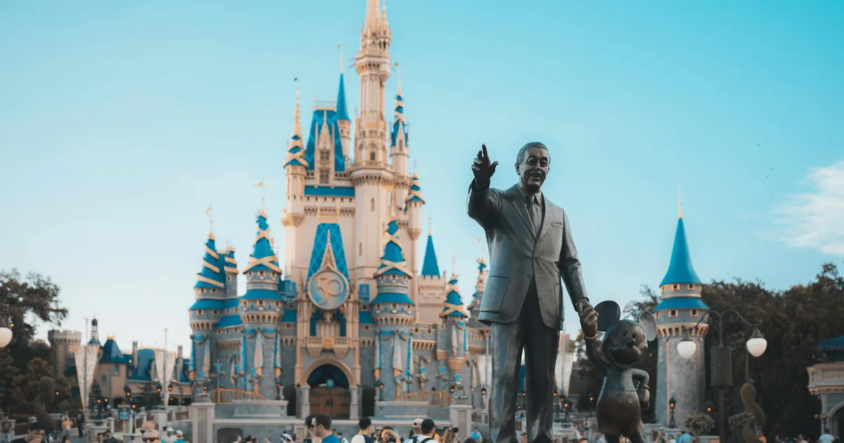 Disney Surpreende: Parques e Streaming Turbinam Resultados!