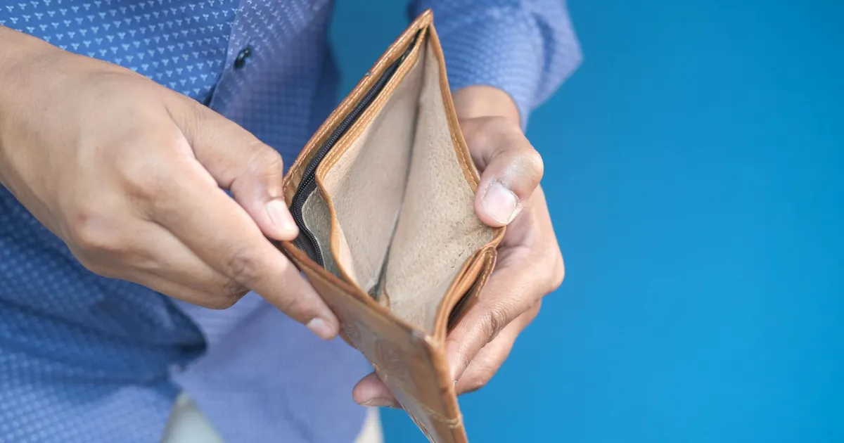 Dívida pública sobe: o que muda na sua conta?