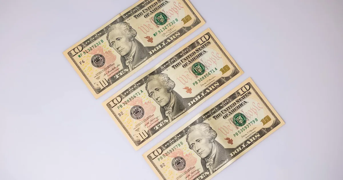 Dólar a R$4,97 e Consignado: O que o mercado analisou nesta segunda?