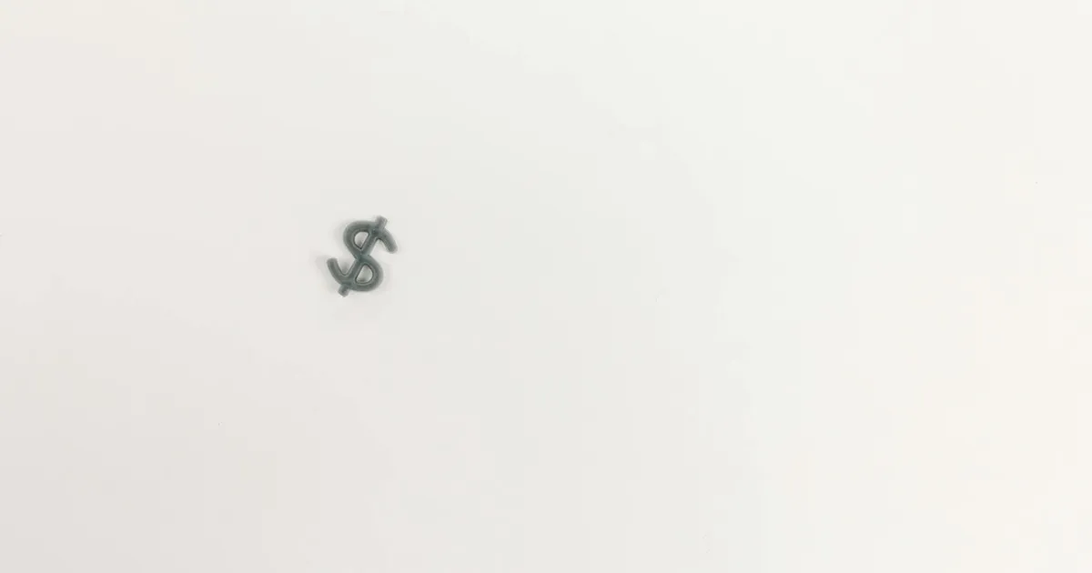 Dólar americano: cenário de queda no câmbio impacta economia e preços da Petrobras.