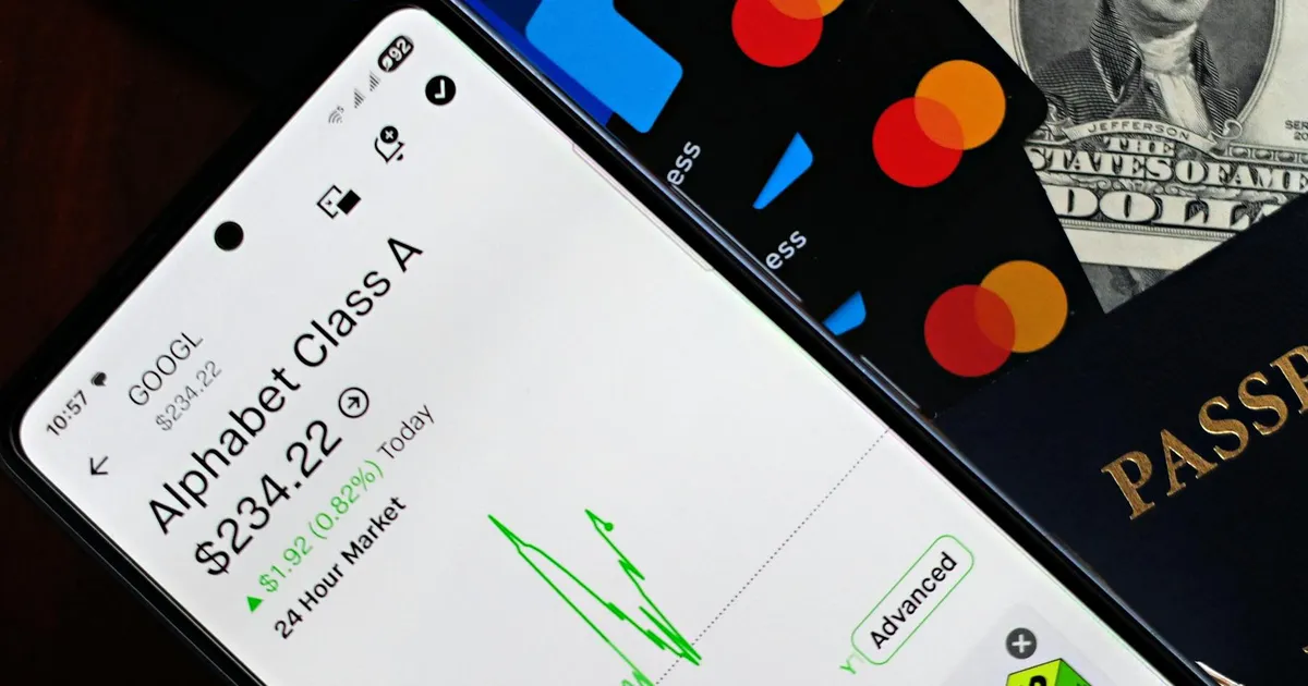 Dólar sobe, IPCA pressiona: o que Haddad tem a ver com isso?