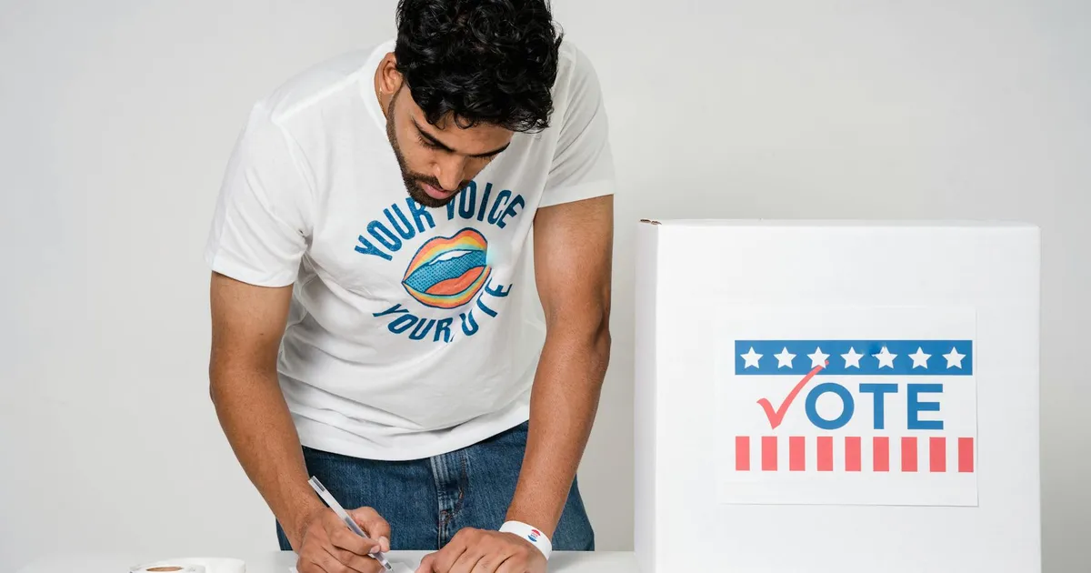 Eleições 2026: Pré-candidaturas, rachas e batalhas jurídicas marcam início da corrida