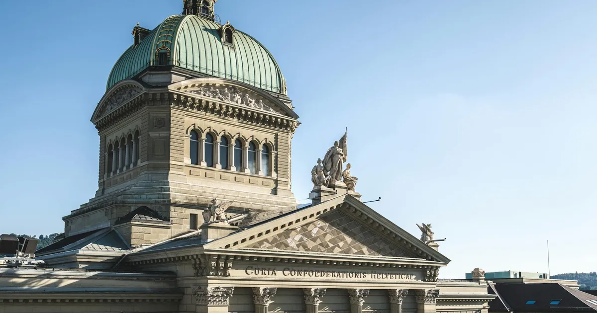 Palácio Federal Suíço. Emendas PIX, STF e CPMI do INSS no Congresso; elo com Lagoinha sob análise.