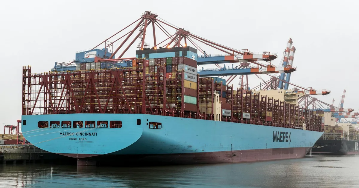 EUA aquecidos e China mais lenta: o que muda para o Brasil?