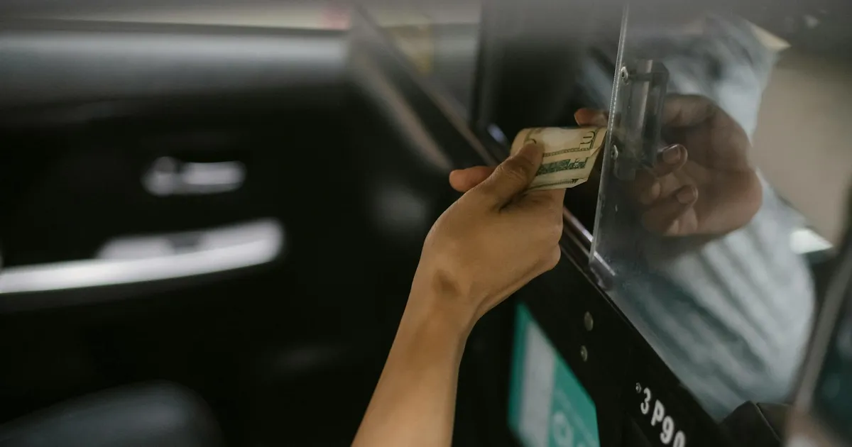 Governo libera R$ 30 bi em crédito para motoristas de aplicativo e taxistas