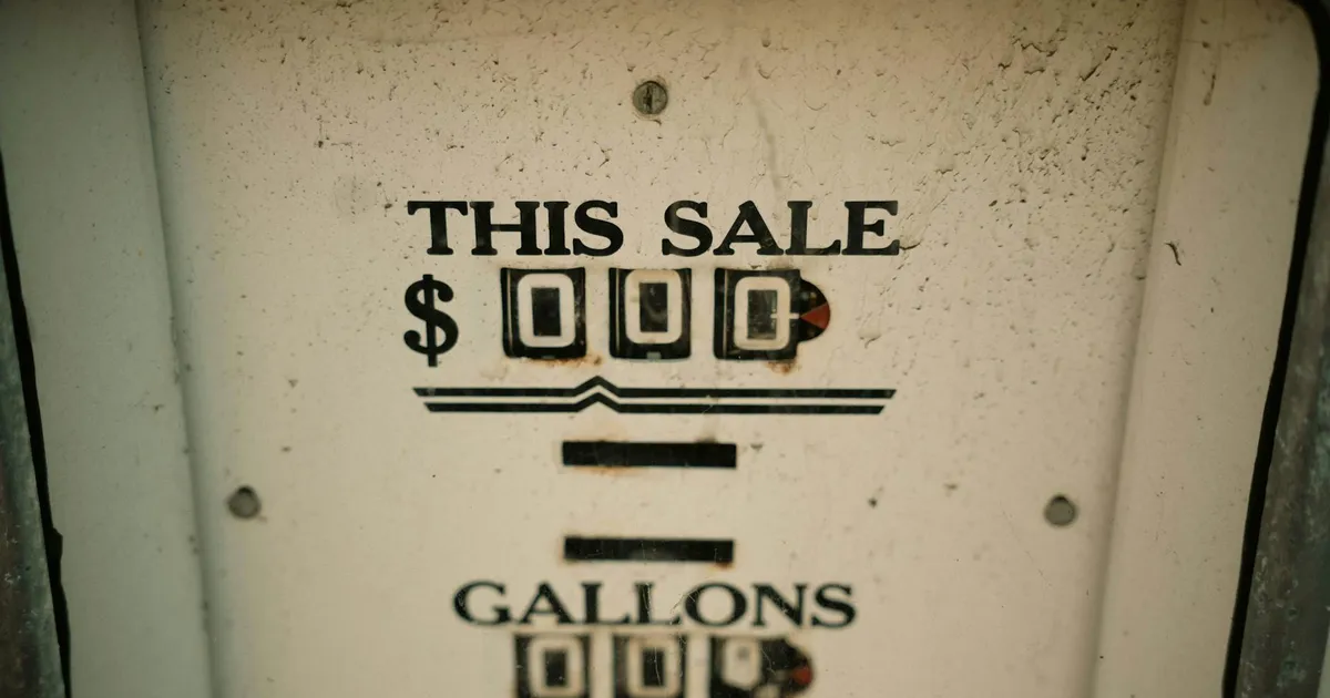 Guerra no Irã pesa no bolso? Governo zera imposto do diesel