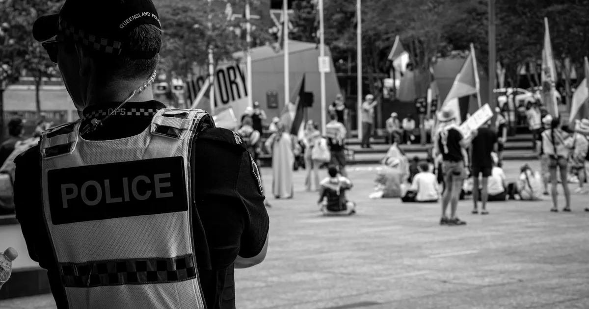 Guerra de Narrativas: Classificação de Facções como Terroristas Vira Arma na Eleição Prévia no Brasil