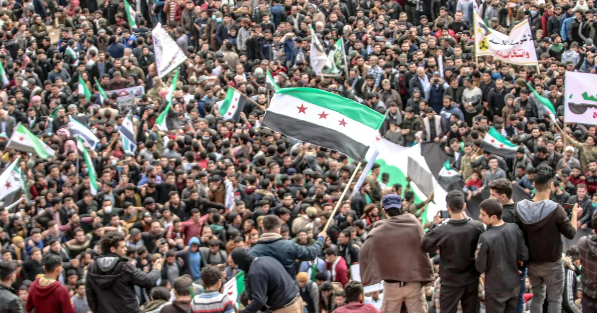 Guerra no Irã: como o conflito afeta SEU emprego no Brasil?