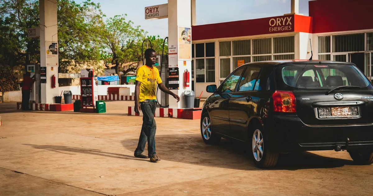 Guerra no Irã sobe diesel e acende alerta nos preços; entenda