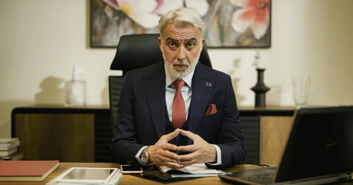 CEO da Hapvida sob pressão: Squadra Investimentos desafia gestão em meio a juros altos e balanços.