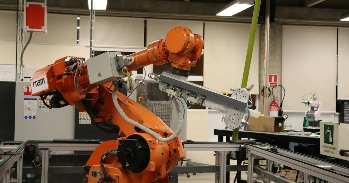 Robô industrial em laboratório: automação e o futuro do emprego com IA impactando o PIB. #IA #Emprego #Robótica