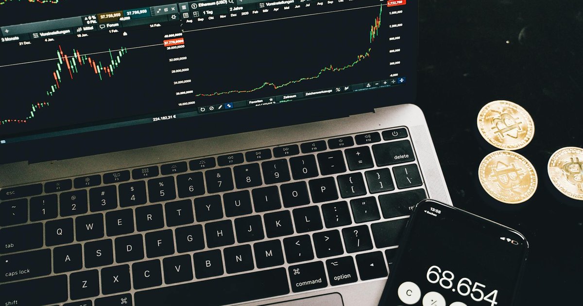 Ibovespa ignora Trump e crava novo recorde. O que rolou?