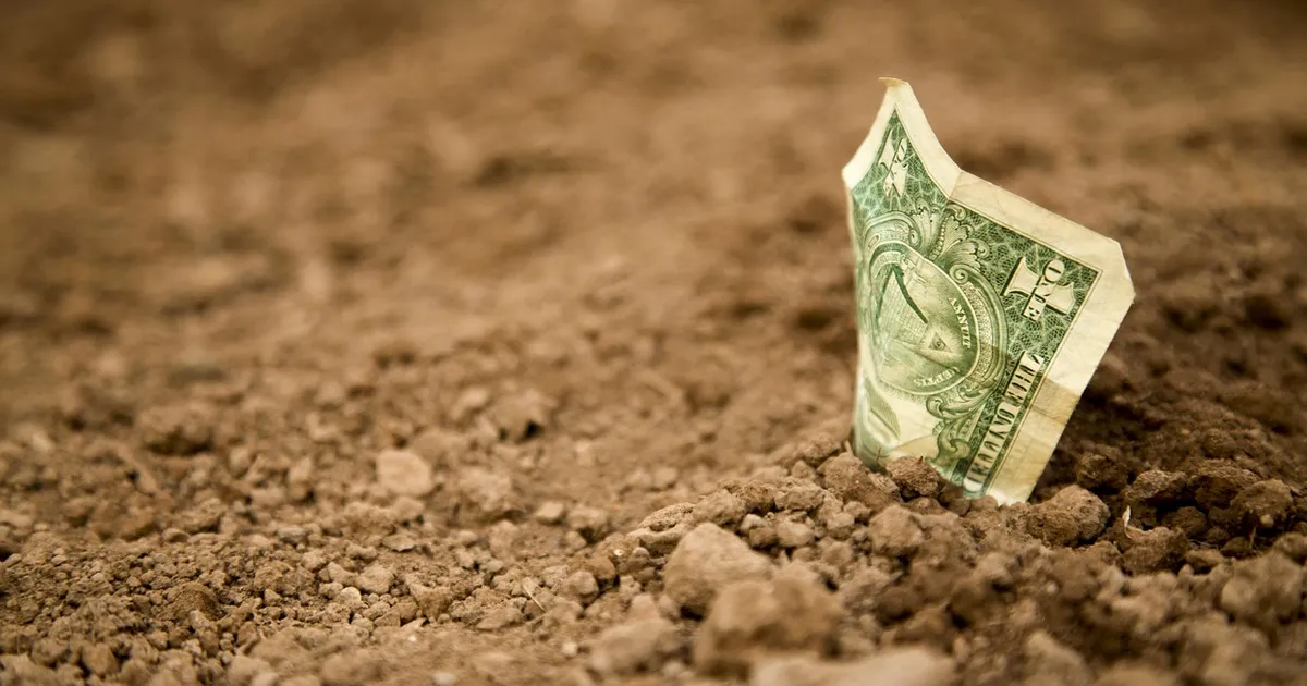 Ibovespa sobe com tensões EUA-Irã, dólar plantando sementes de inflação e juros.