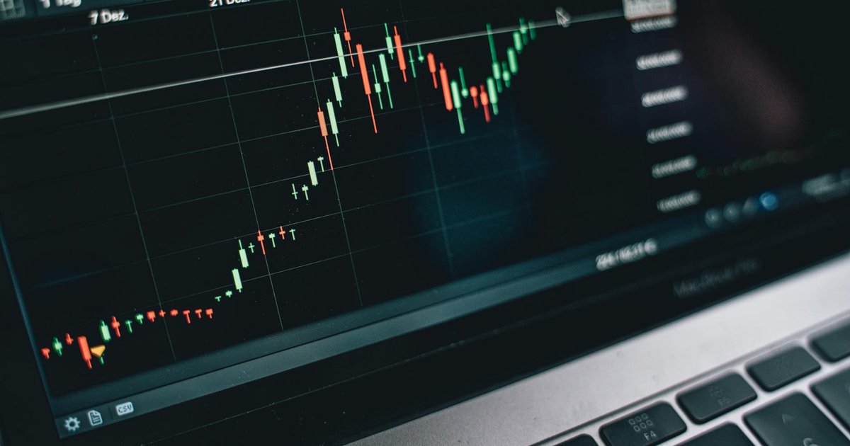 Ibovespa voa alto: o que turbinou a Bolsa e assustou o Dólar?