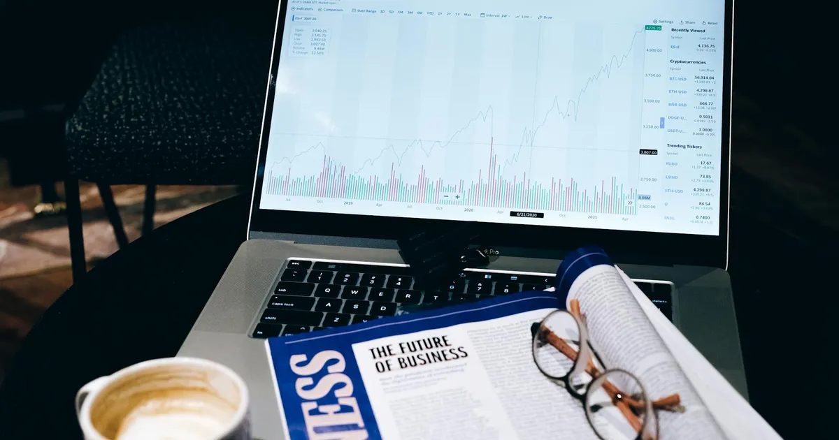 Ibovespa volta do feriado de olho na Ásia e tensões no Oriente Médio