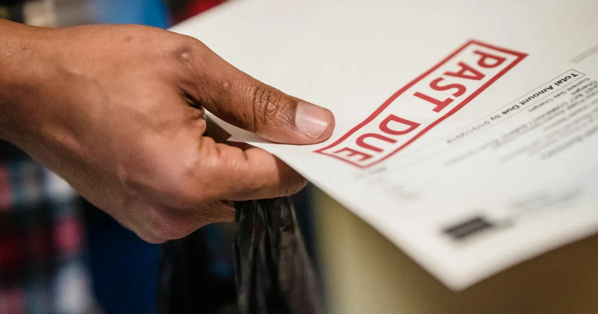 Inadimplência acende alerta para bancos e J.P. Morgan rebaixa Banrisul