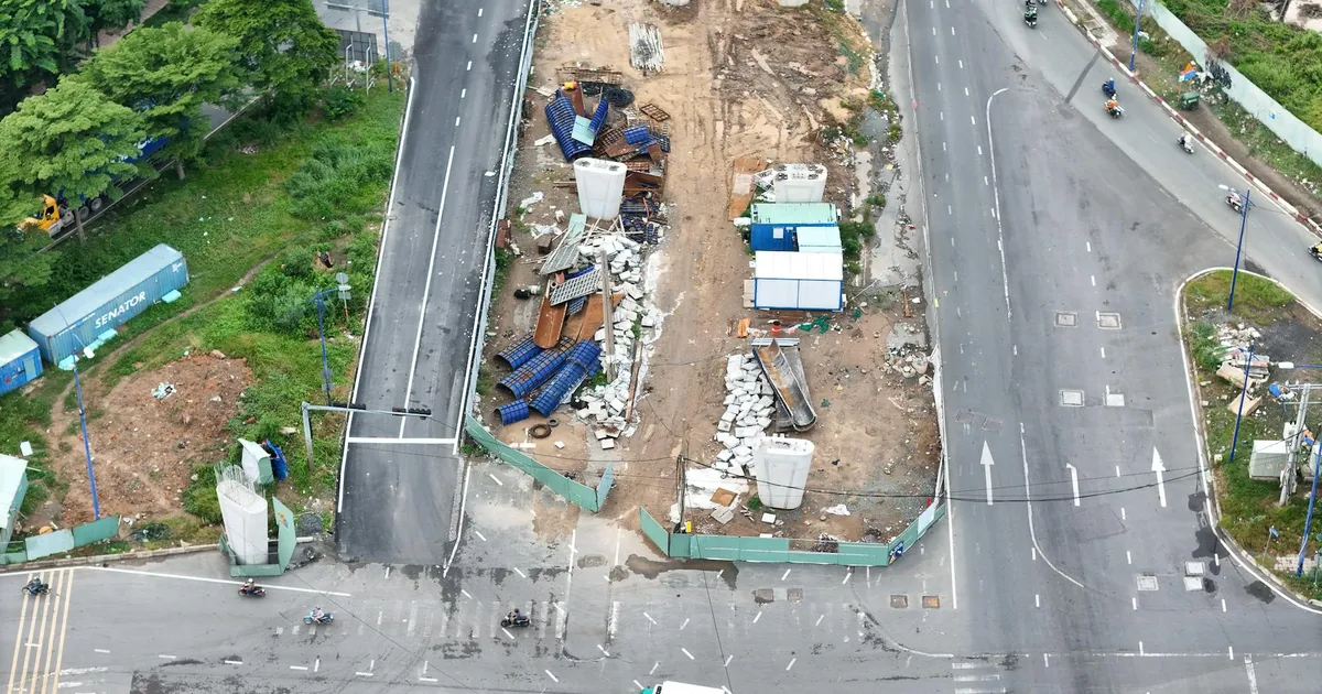 Lula turbina infraestrutura no Paraná de olho em 2026