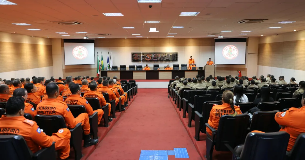 Reunião ministerial de Lula com PSD para discutir agenda econômica e eleições 2026.