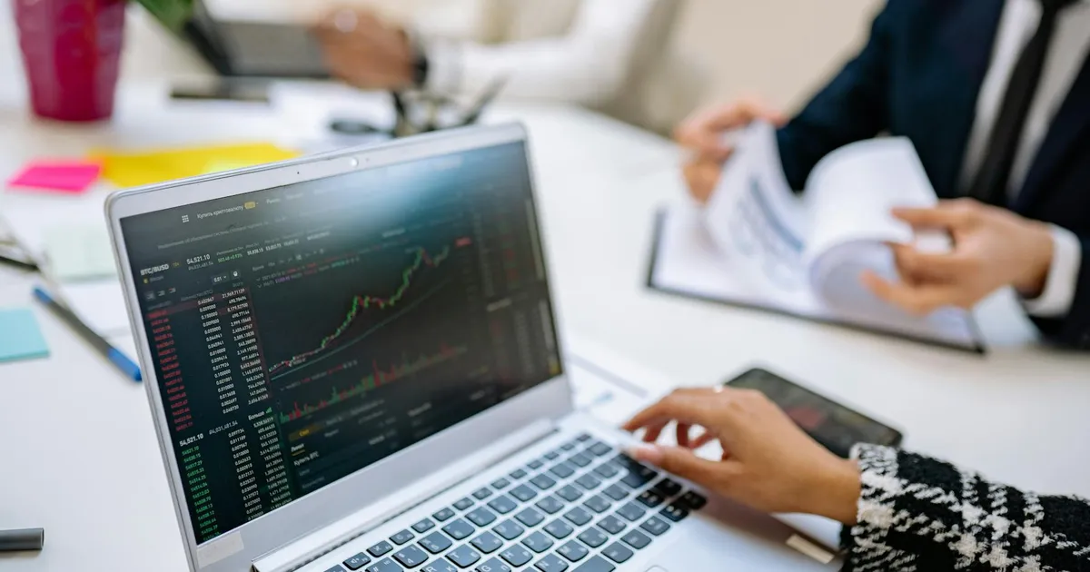 Mercado de Ações em Ebulição: Sabesp, Qualicorp e Mais!