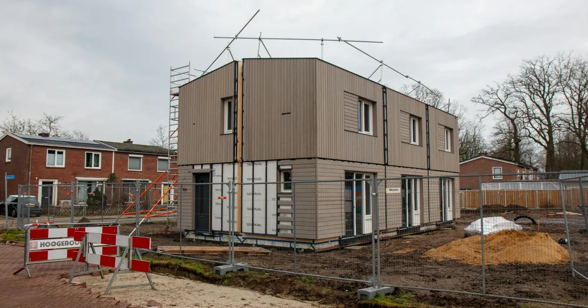 Construção de casa financiada pelo Minha Casa Minha Vida. Saiba como o programa turbinado facilita a compra da sua moradia...