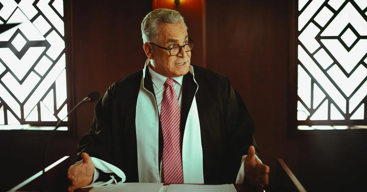 Moraes e o STF: Entenda a investigação sobre o uso de jato privado. Alessandro Vieira questiona.