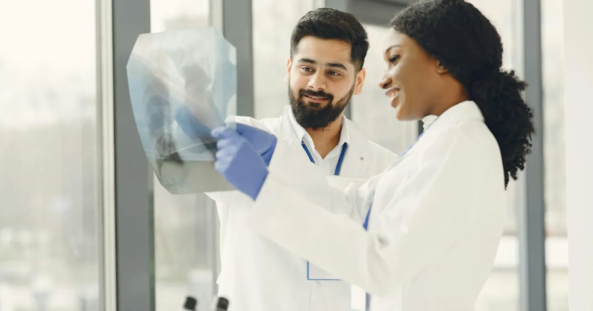 ONCO3 dispara! Fleury e Porto se unem: o que esperar das ações?