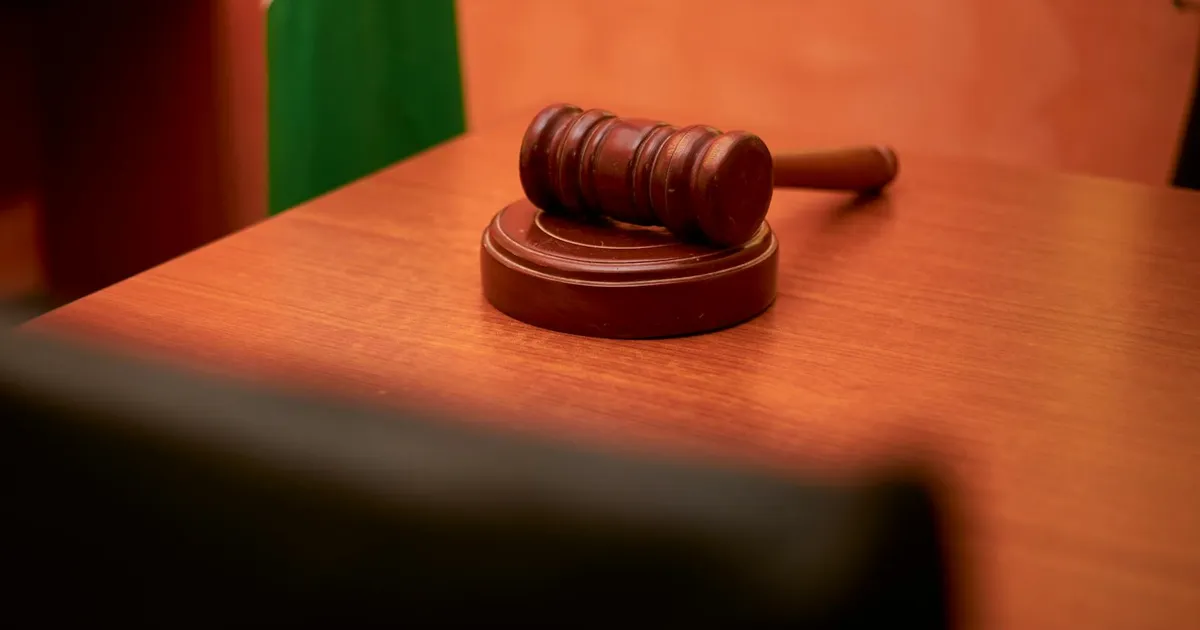 Martelo da justiça: Gilmar Mendes e o Ministério Público do Rio. Orçamento e STF.