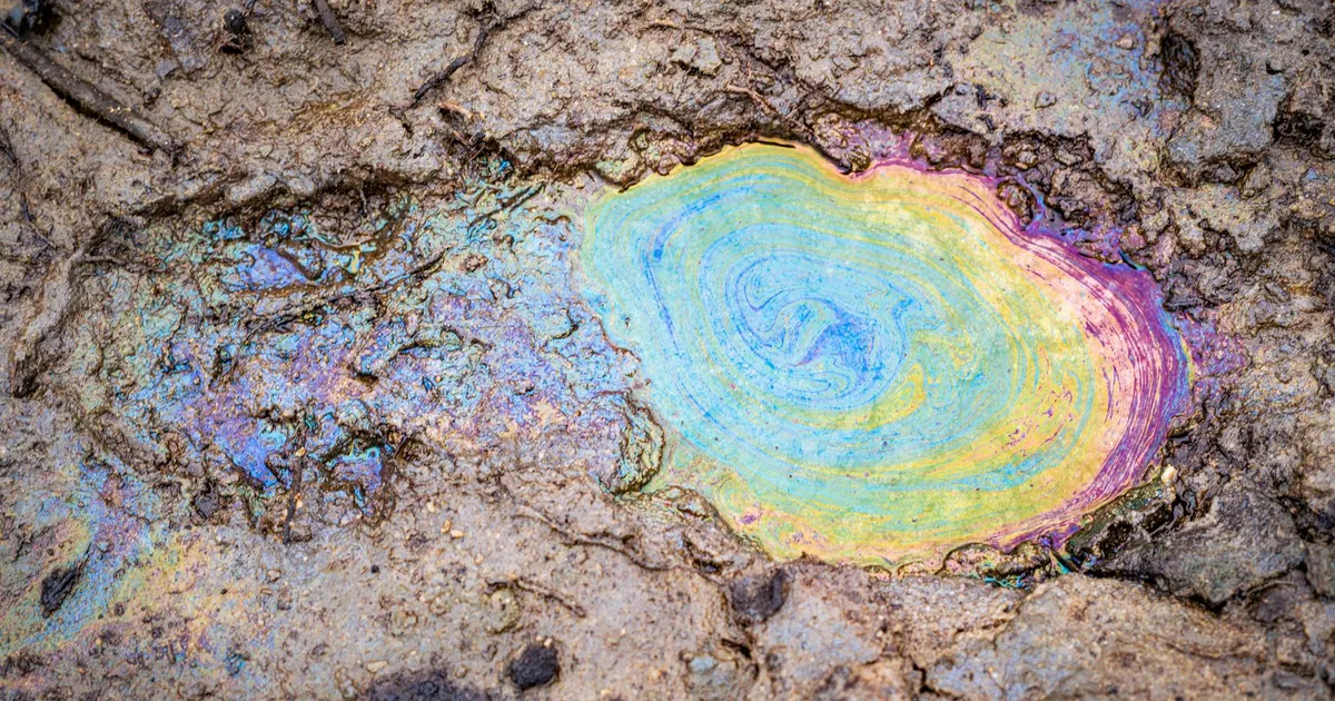 Petróleo balança: acordo EUA-Irã acalma, mas juros futuros...