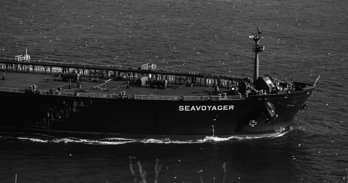 Navio SEAVOYAGER transporta petróleo para China. Crescimento das exportações impulsiona o agronegócio brasileiro.