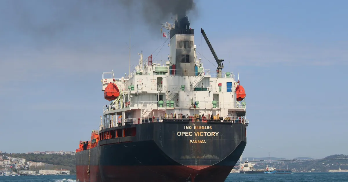 Petróleo turbulento: Irã fecha estreito e bomba nos preços?