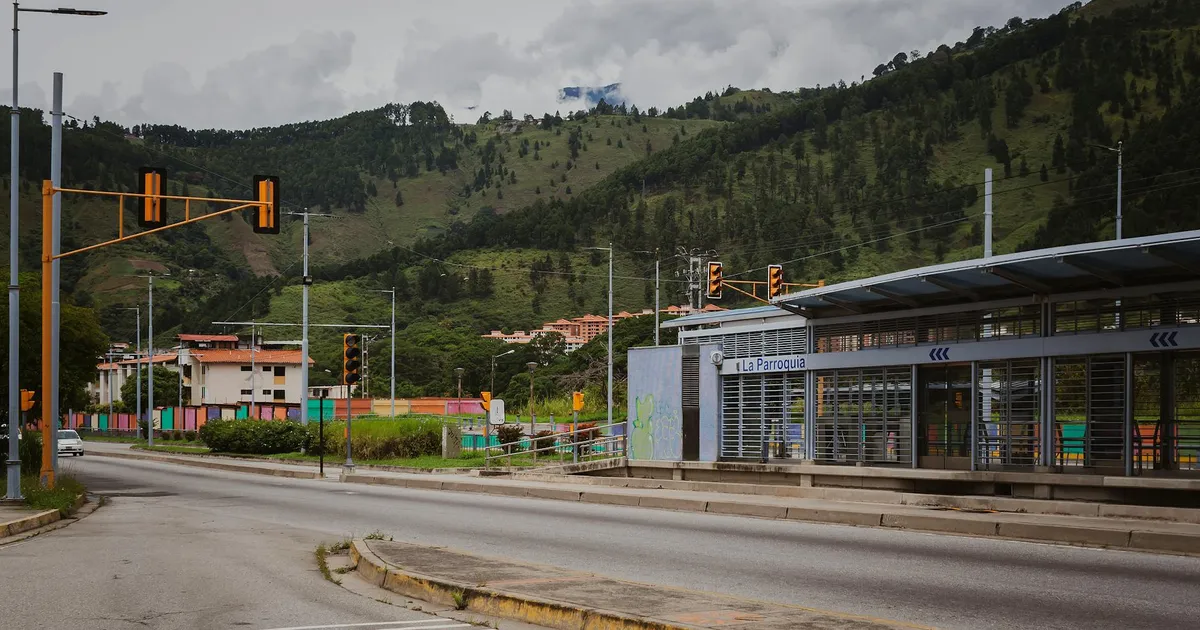 Petróleo da Venezuela: Como a decisão dos EUA impacta o preço da gasolina no Brasil?