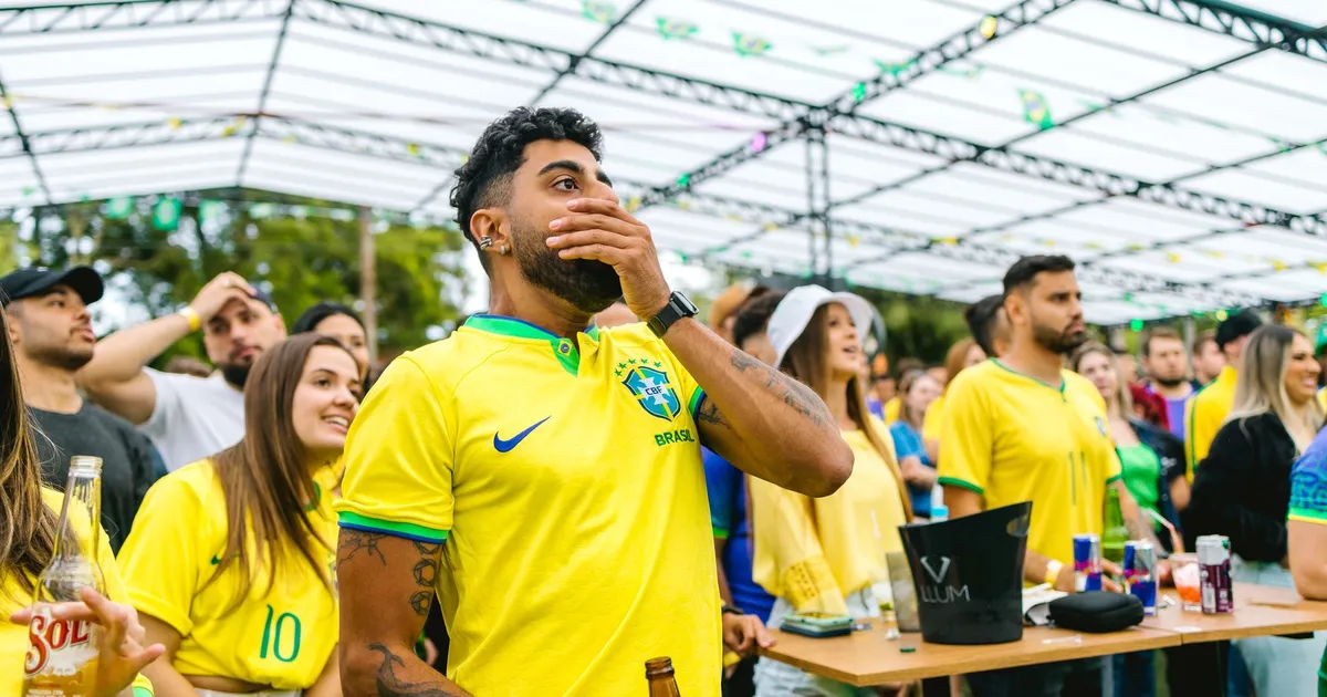 Seleção sobe no ranking FIFA: Quais os reflexos no bolso?