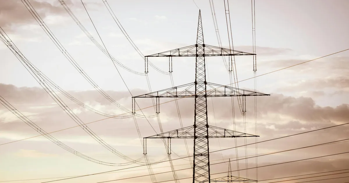 Luz no fim do túnel? Contas de energia podem ter alívio em 2026