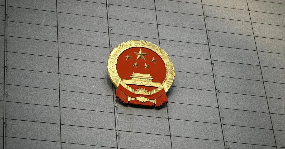 Santander distribui proventos; China blindando bancos
