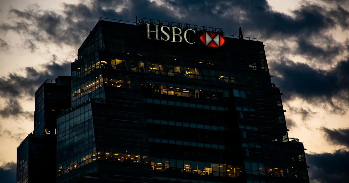 Santander (SANB11): Será que vem mais simplificação por aí?