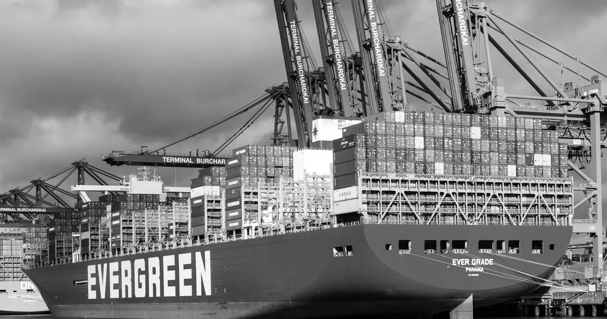 Tarifas de Trump Derrubadas e Novas Taxas: Impacto no Brasil e no Seu Bolso