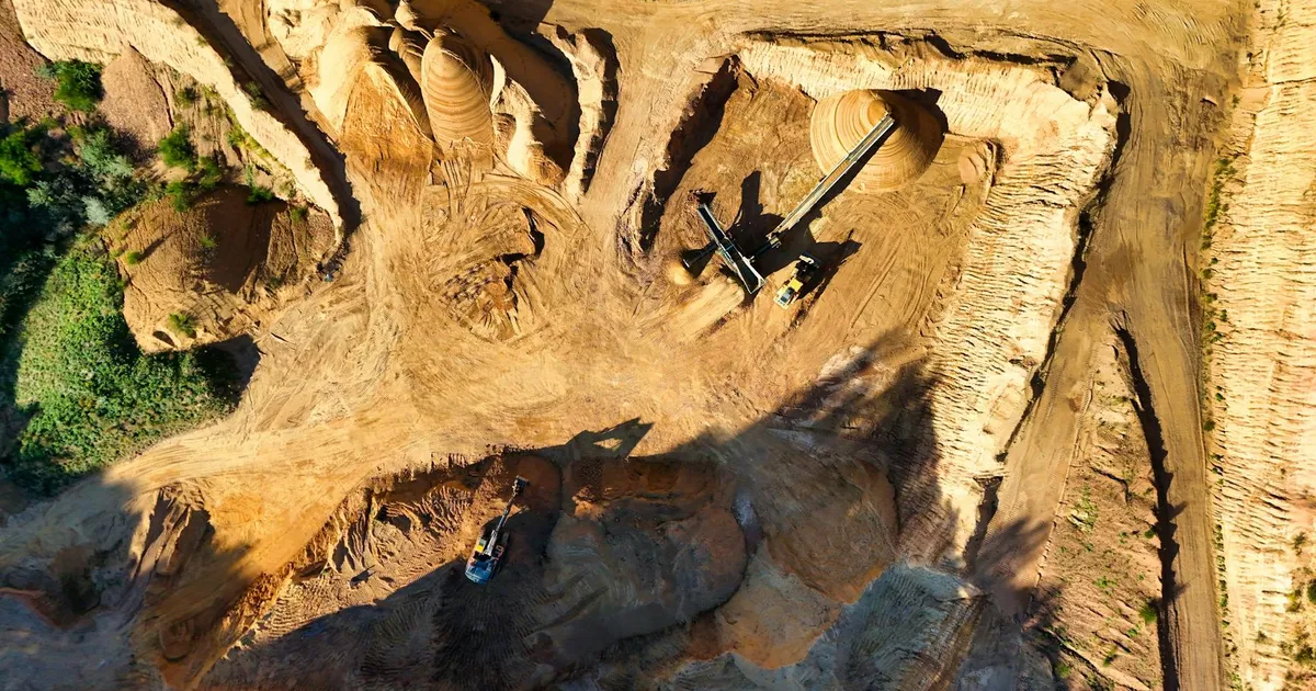 Mineração de terras raras no Brasil: disputa no STF por recursos naturais e soberania.