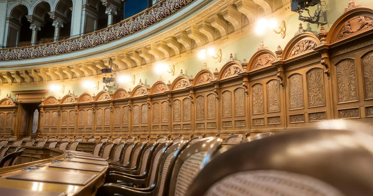 Câmara dos Deputados: debate sobre transição de governo e novas regras, Congresso Nacional.