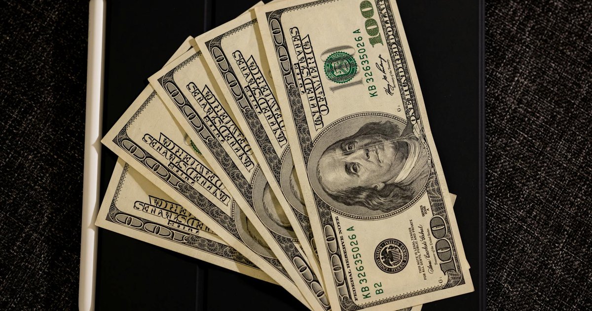 Trump em Davos: dólar balança com falas e 'ameaças' geopolíticas