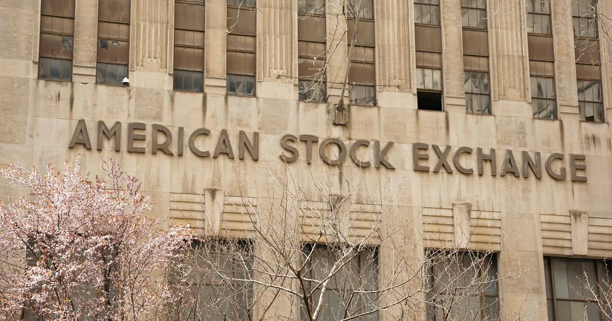 Wall Street: Tecnologia vs. Bancos e o Humor do Mercado Global